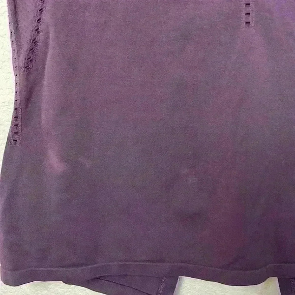 Athleta Foothill Tank in Spiced Cabernet Top Sleeveless Split Back Size XS - Picture 2 of 8